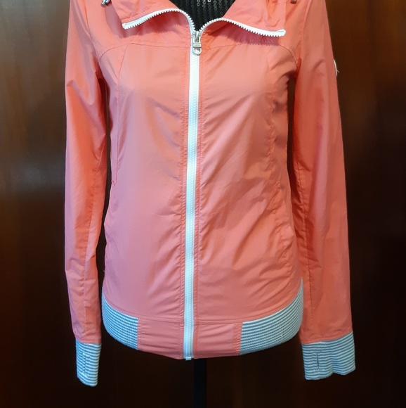 Bench Coral Hooded Windbreaker Size Xs - Picture 2 of 8